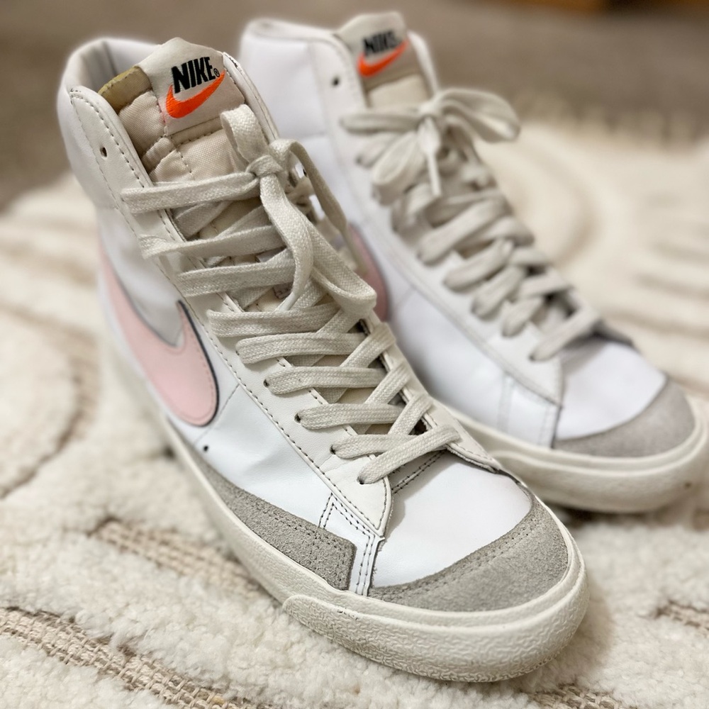 High-Top Sneakers in White and Pink